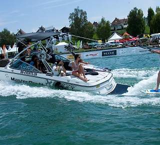 Boat rental