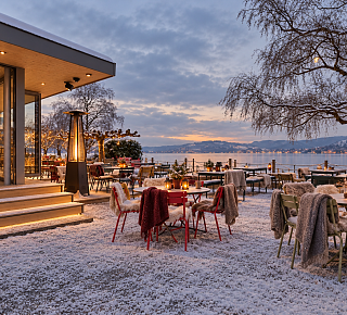 Beach House Winter Lounge