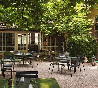 Hotel Bad Murtensee Innenhof